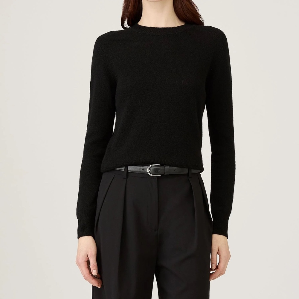 SUNSPEL Women’s Cashmere Long Sleeve Crewneck Lightweight Sweater, Black